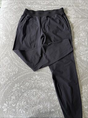 Lululemon Men Pace Breaker Pant L